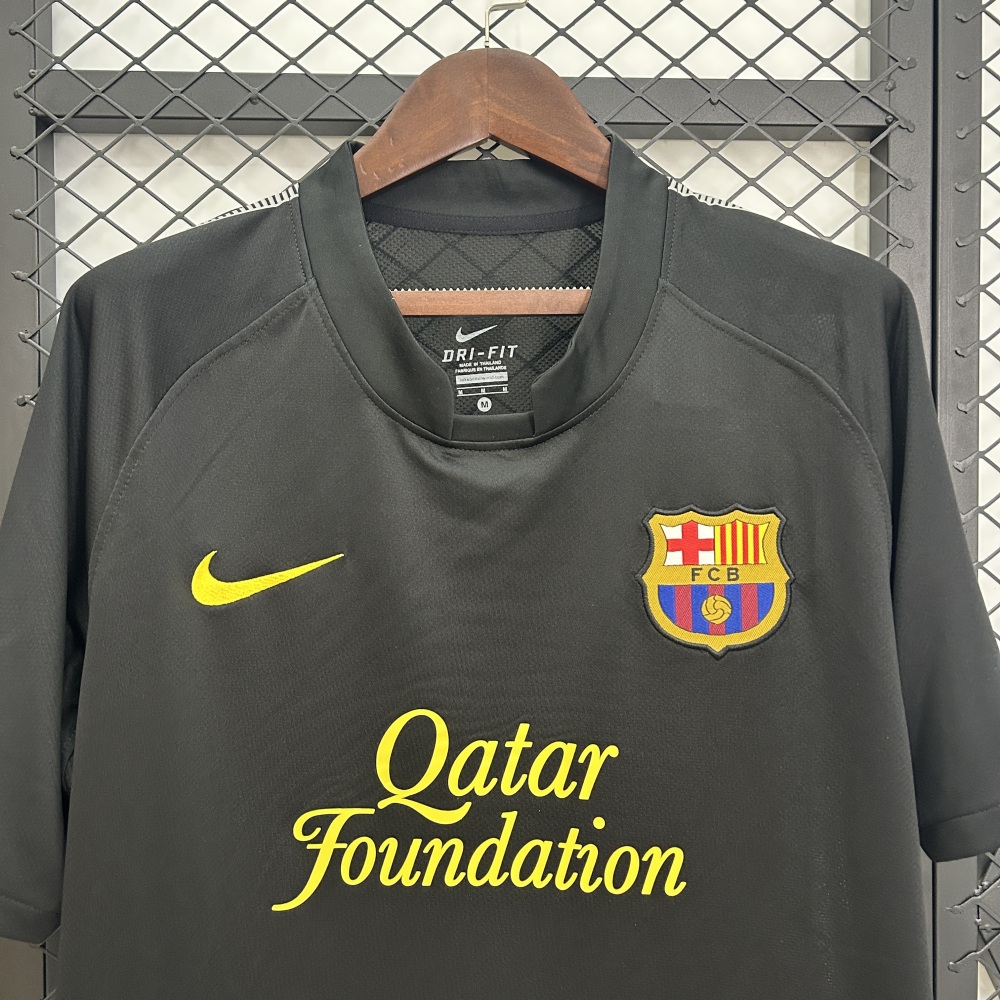 1112 Barcelona away retro Fan version