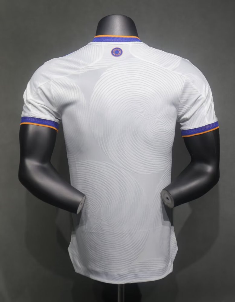 2122 Real Madrid home Retro Player version