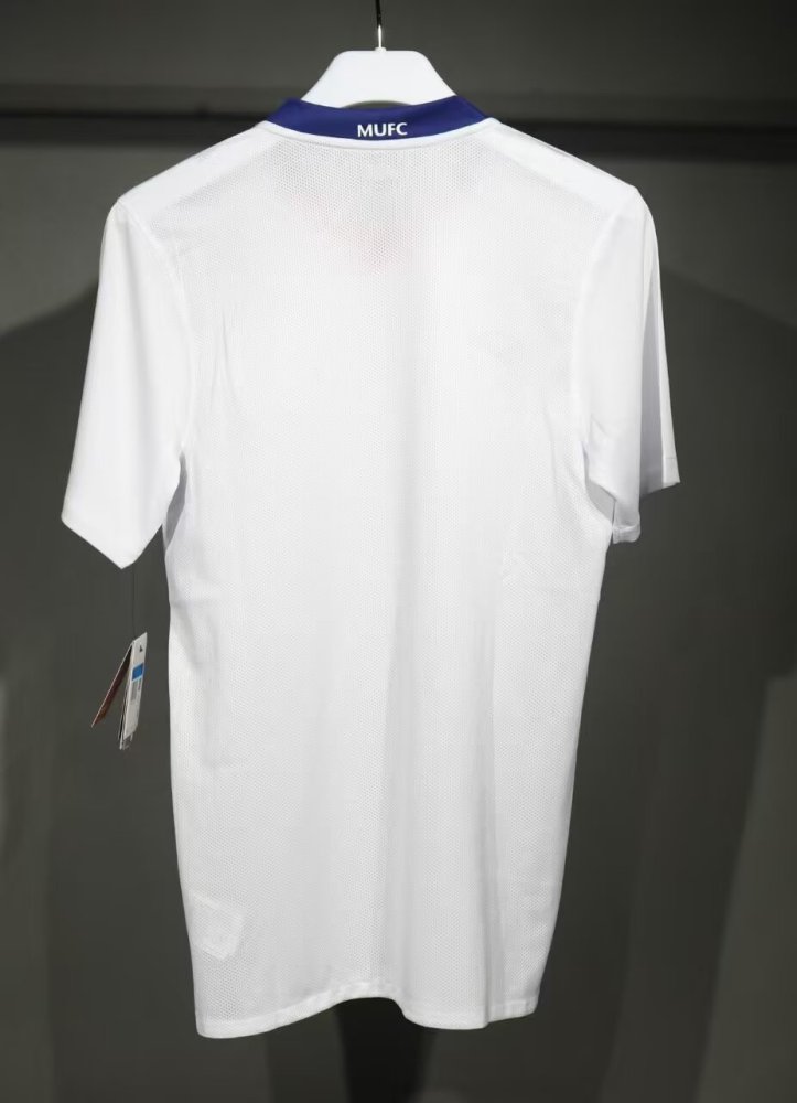 0809 Manchester United away Retro Player version