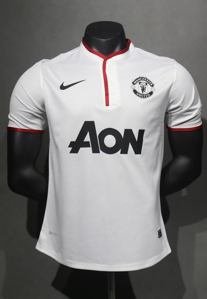 1213 Manchester United away Retro Player version