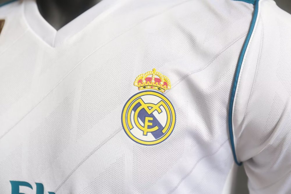 1718 Real Madrid home Retro Player version