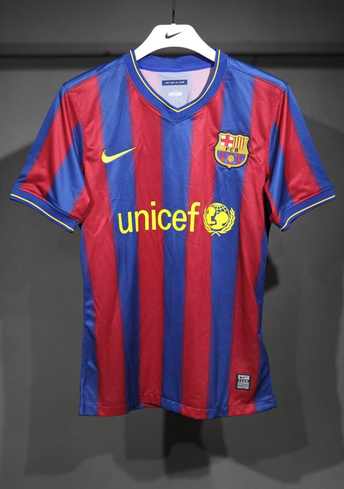 0910 Barcelona home Retro Player version