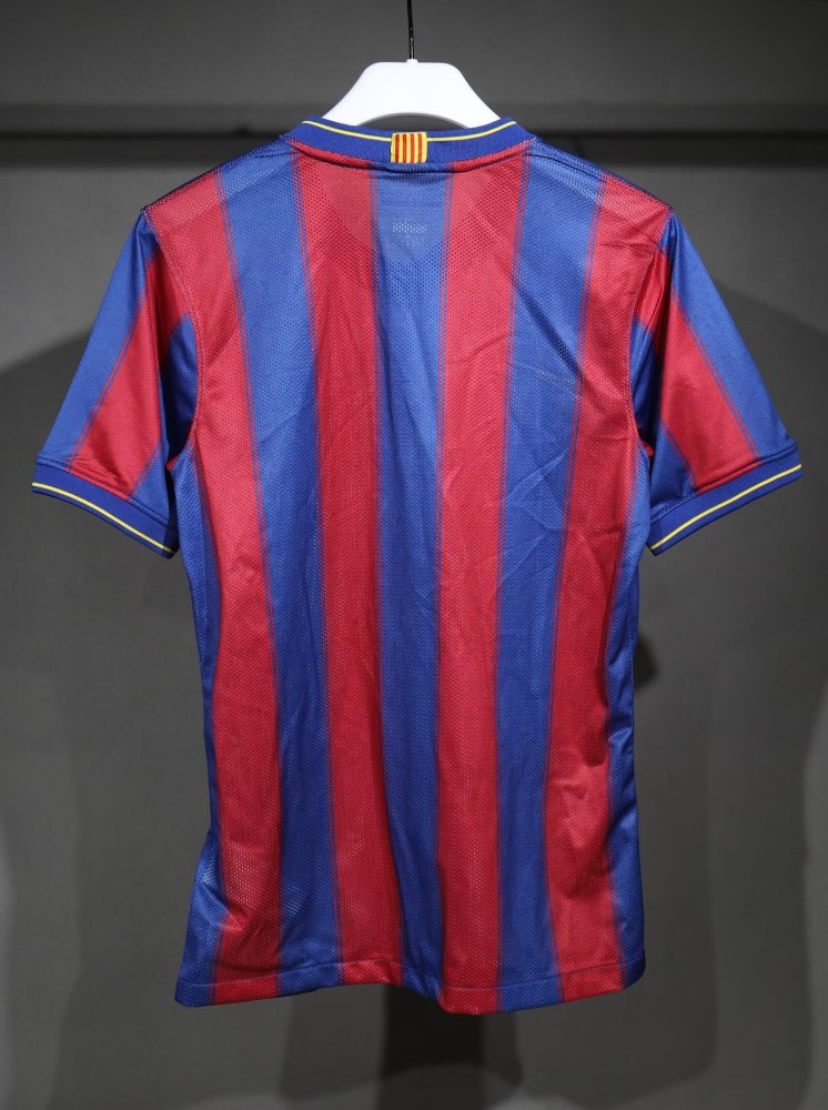 0910 Barcelona home Retro Player version