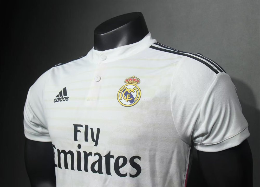 1415 Real Madrid home Retro Player version