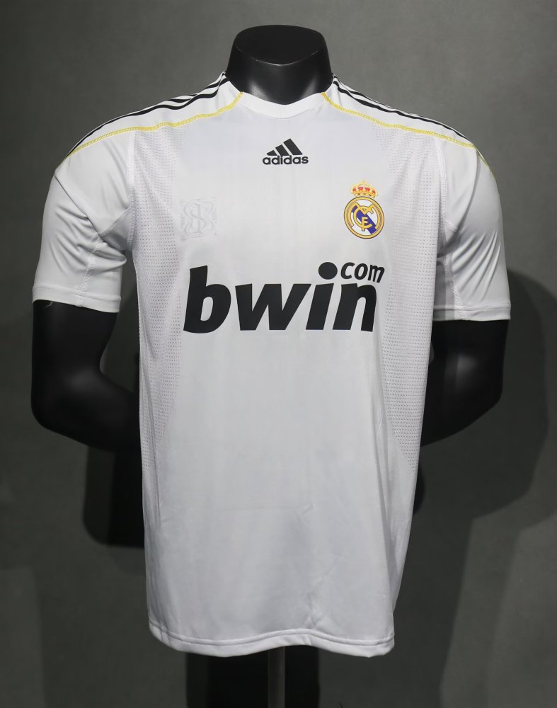 0910 Real Madrid home Retro Player version