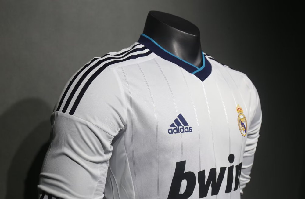 1213 Real Madrid home Long sleeve Retro Player version