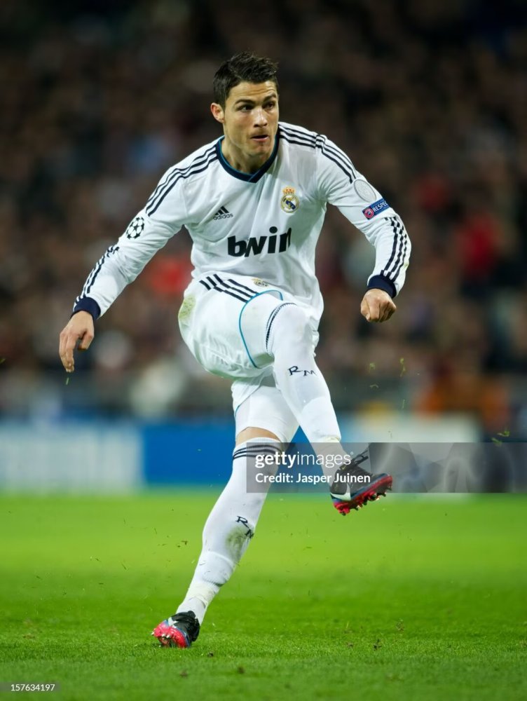 1213 Real Madrid home Long sleeve Retro Player version
