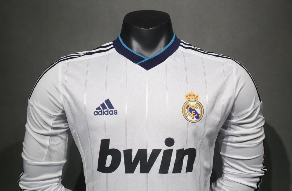 1213 Real Madrid home Long sleeve Retro Player version