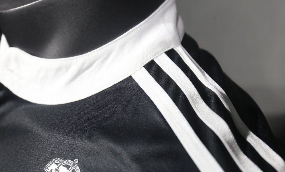 1415 Real Madrid Third Retro Player version