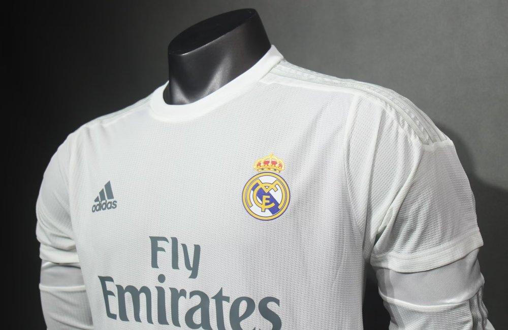 1516 Real Madrid home Long sleeve Retro Player version
