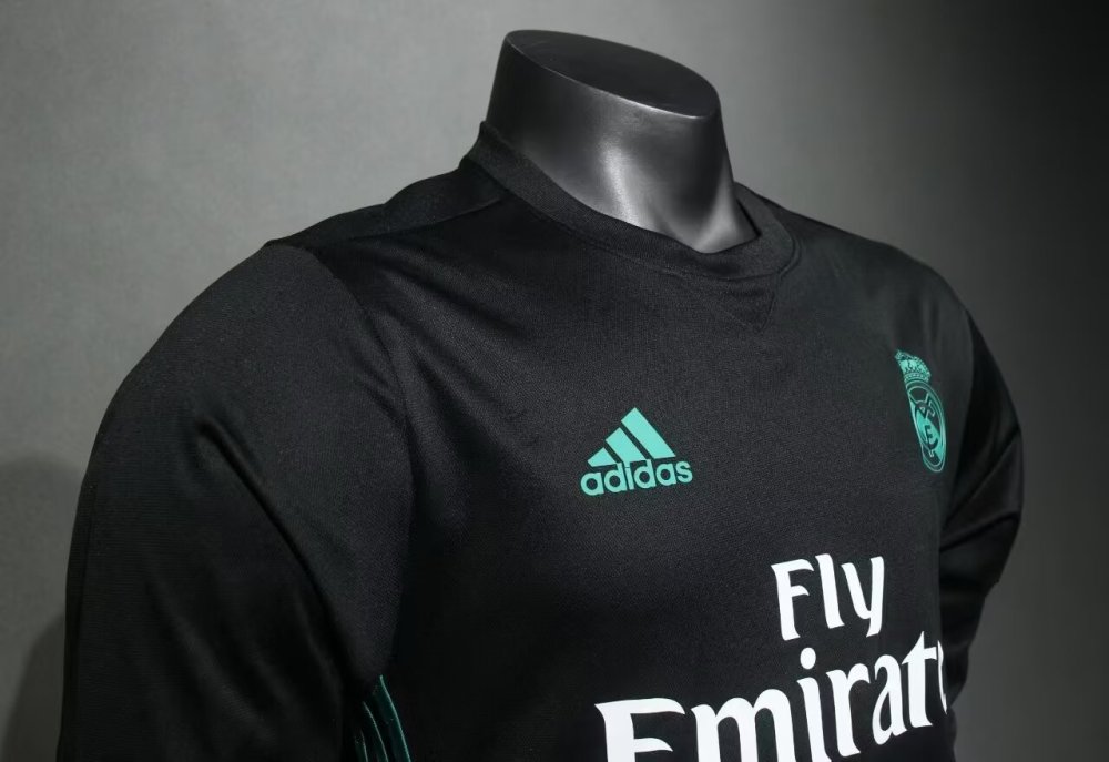 1718 Real Madrid away Long sleeve Retro Player version