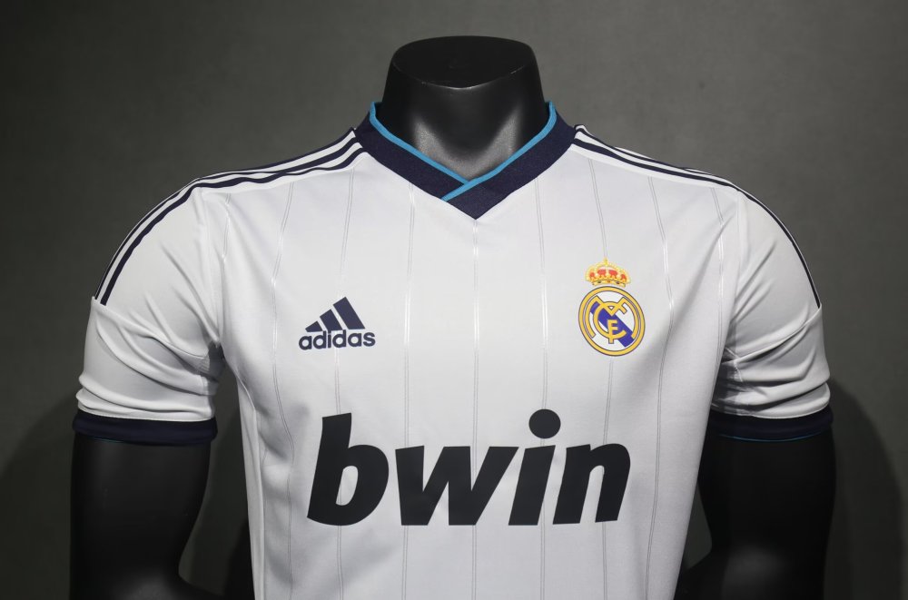 1213 Real Madrid home Retro Player version