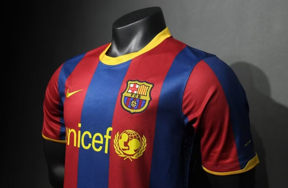 1011 Barcelona home Retro Player version