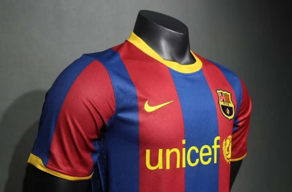 1011 Barcelona home Retro Player version