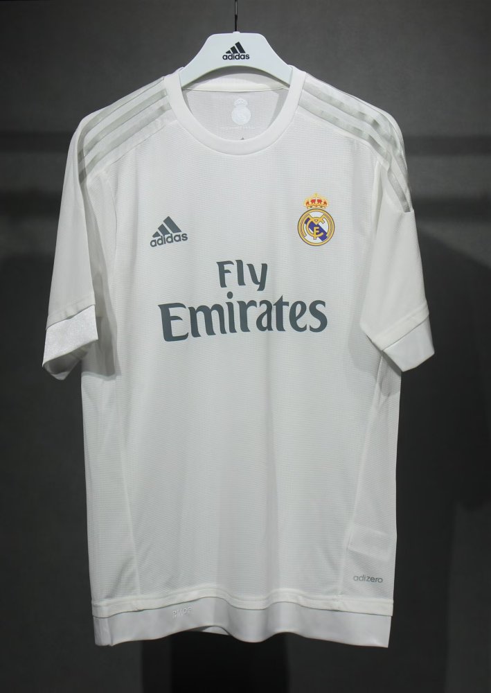 1516 Real Madrid home Retro Player version