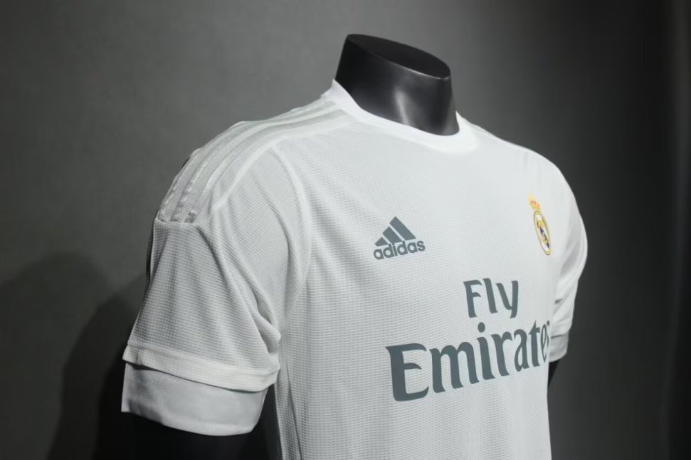 1516 Real Madrid home Retro Player version