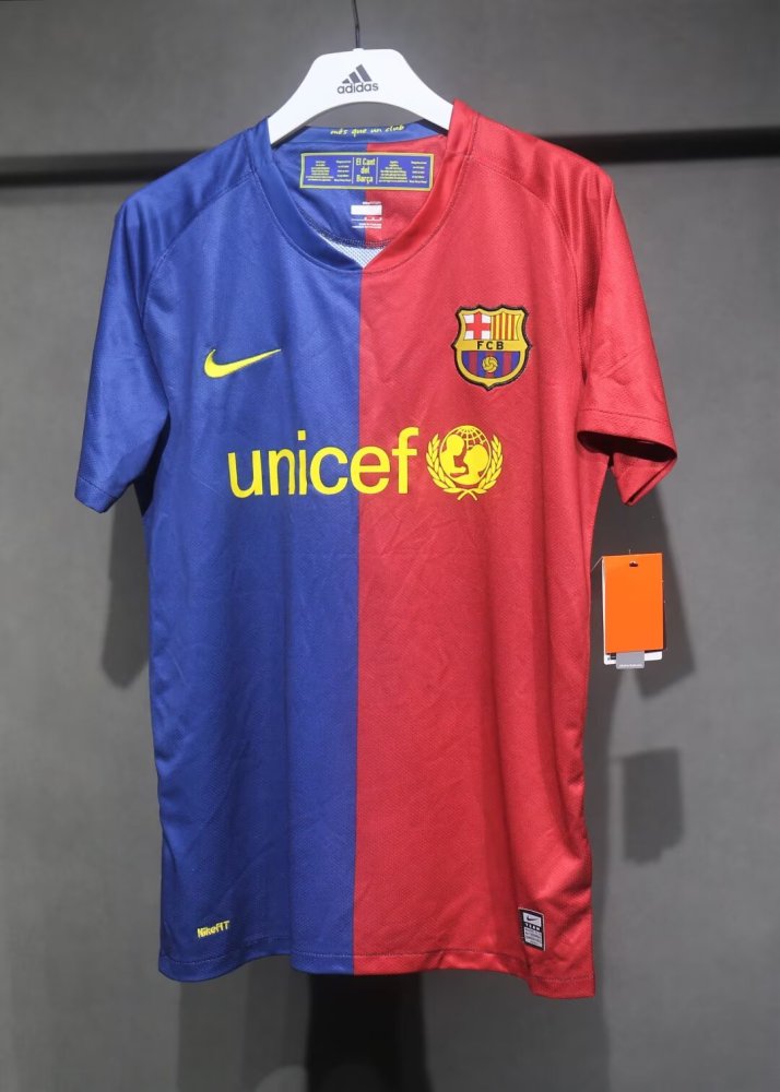 0809 Barcelona home Retro Player version
