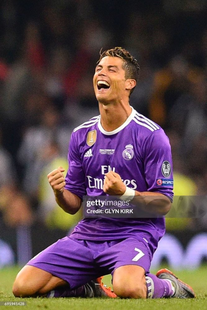 1617 Real Madrid away Long sleeve Retro Player version