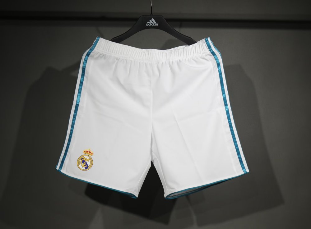1718 Real Madrid home Player version short