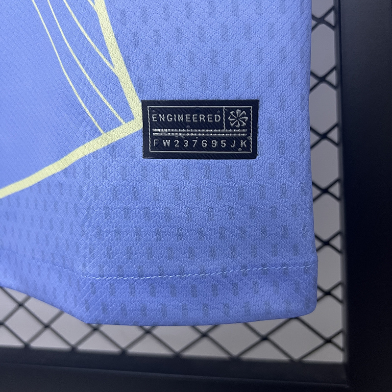 2526 Barcelona Special Edition Fan version
