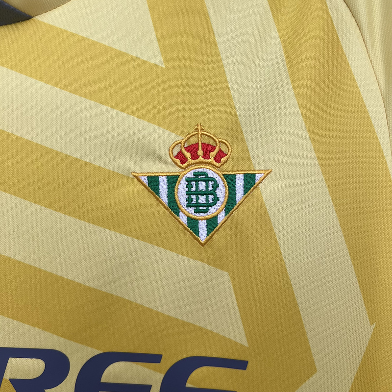 2526 Real Betis Goalkeeper Yellow Fan version