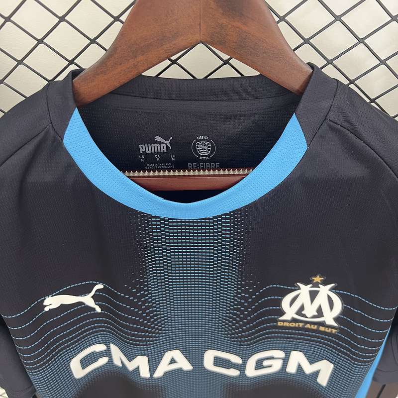 2526 Marseille Away Fan version