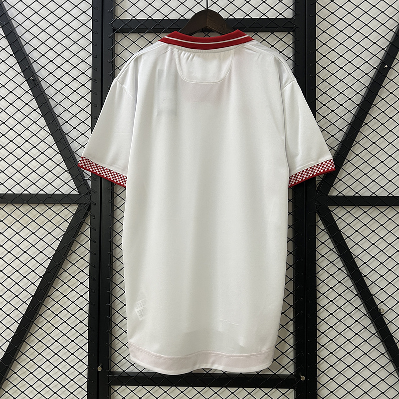 1213 Sevilla Home retro Fan version
