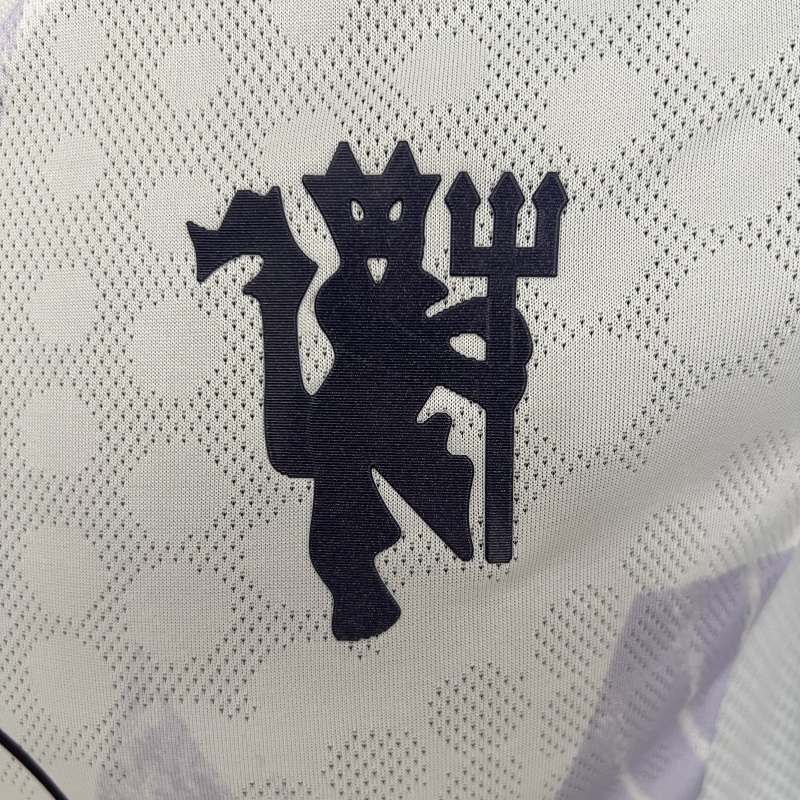 2526 Manchester United Away Player version