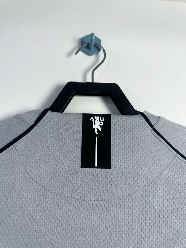 0708 Manchester United goalkeeper retro Fan version