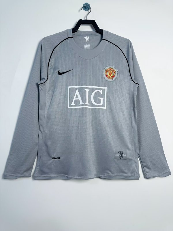 0708 Manchester United Goalkeeper long sleeve retro Fan version