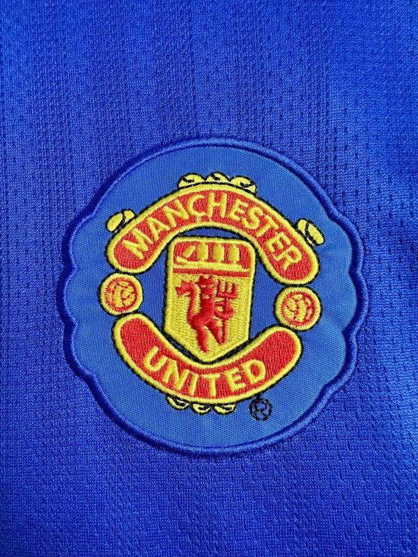 0708 Manchester United blue Goalkeeper long sleeve retro Fan version