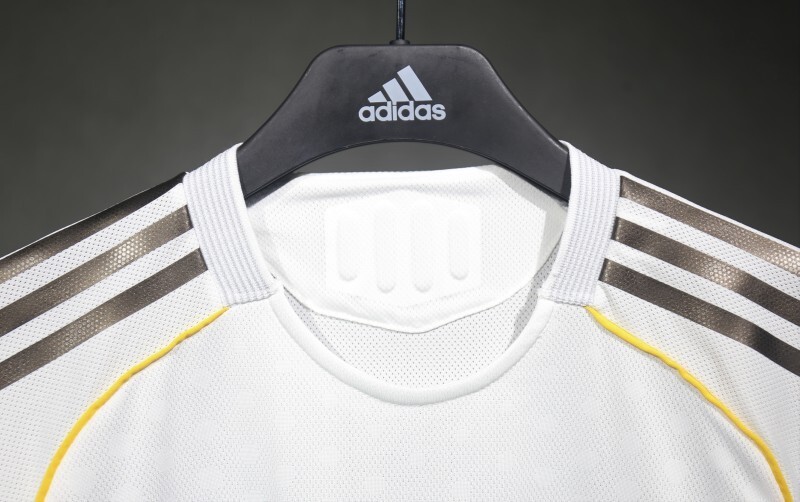 2526 Real Madrid Home Player version