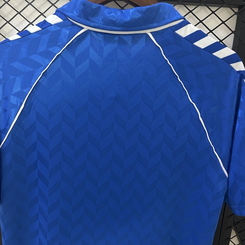 8687 Real Madrid Away retro Fan version