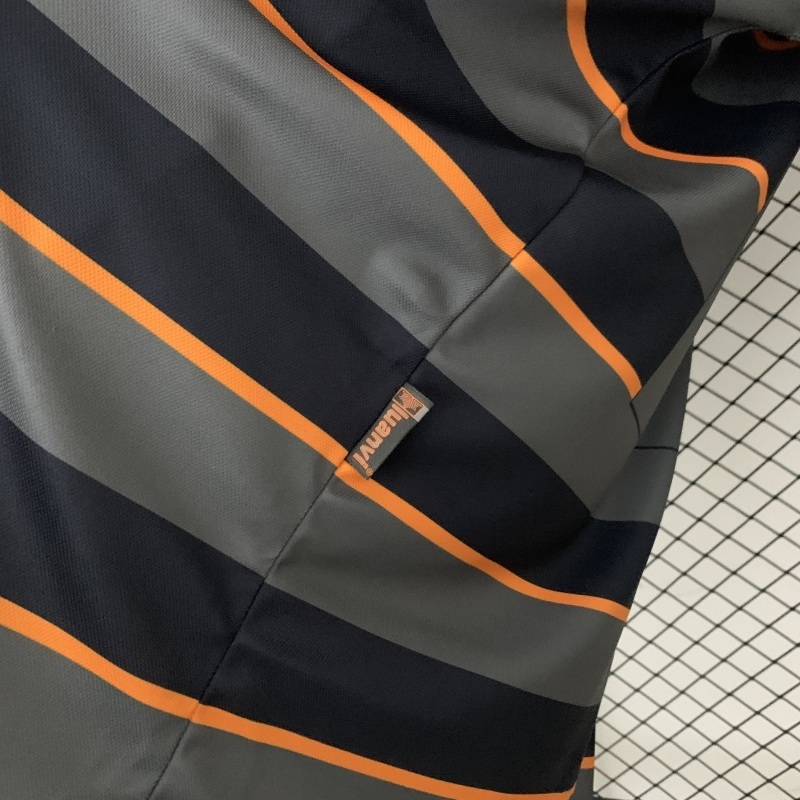 9900 Valencia Away retro Fan version