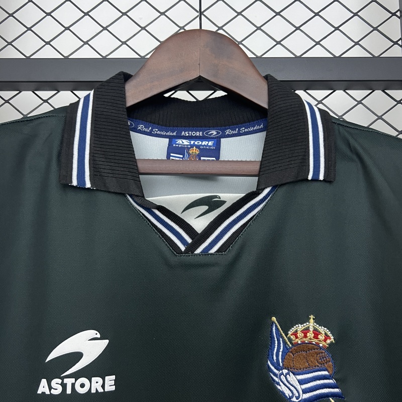 0002 Real Sociedad Away retro Fan version