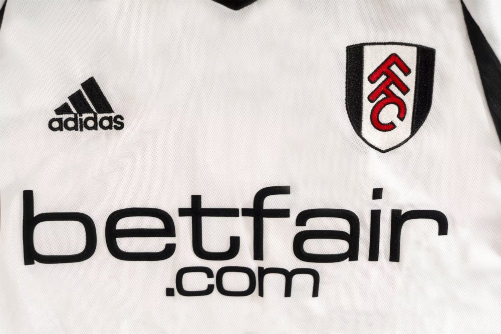 0203 Fulham Home retro Fan version