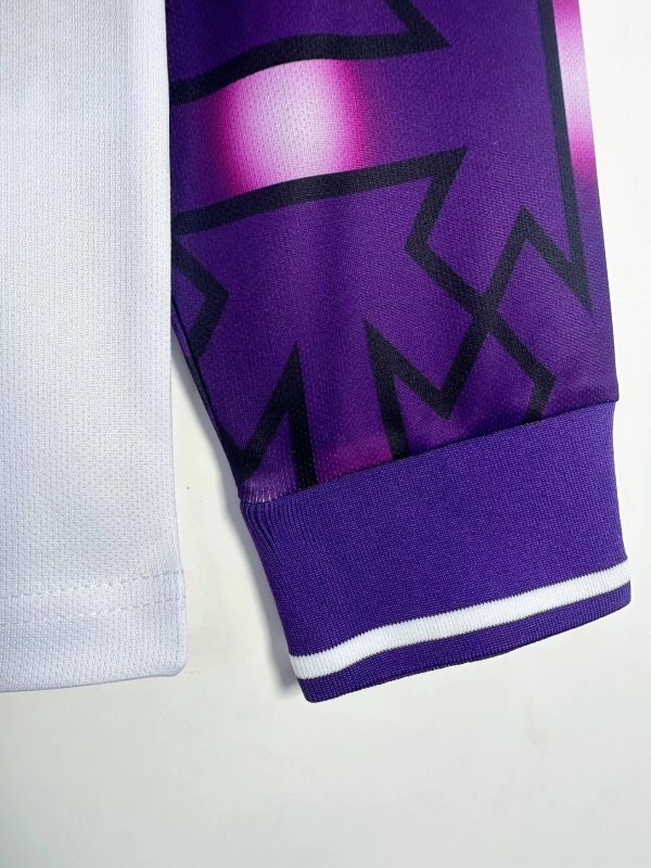 9293 Fiorentina Away long sleeve retro Fan version
