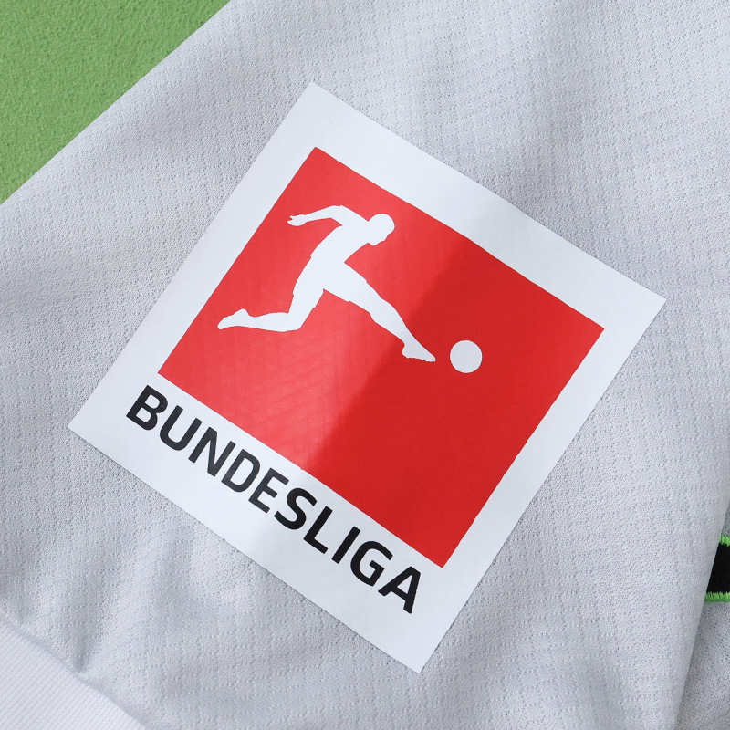 2526 Wolfsburg Away Fan version