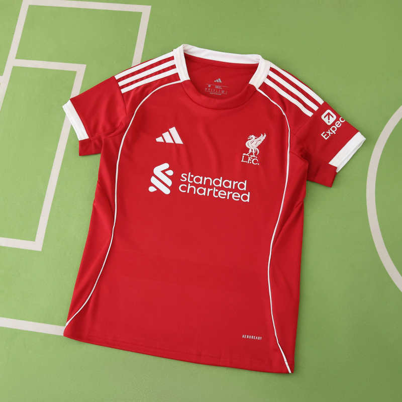 2526 Liverpool Women's home Fan version