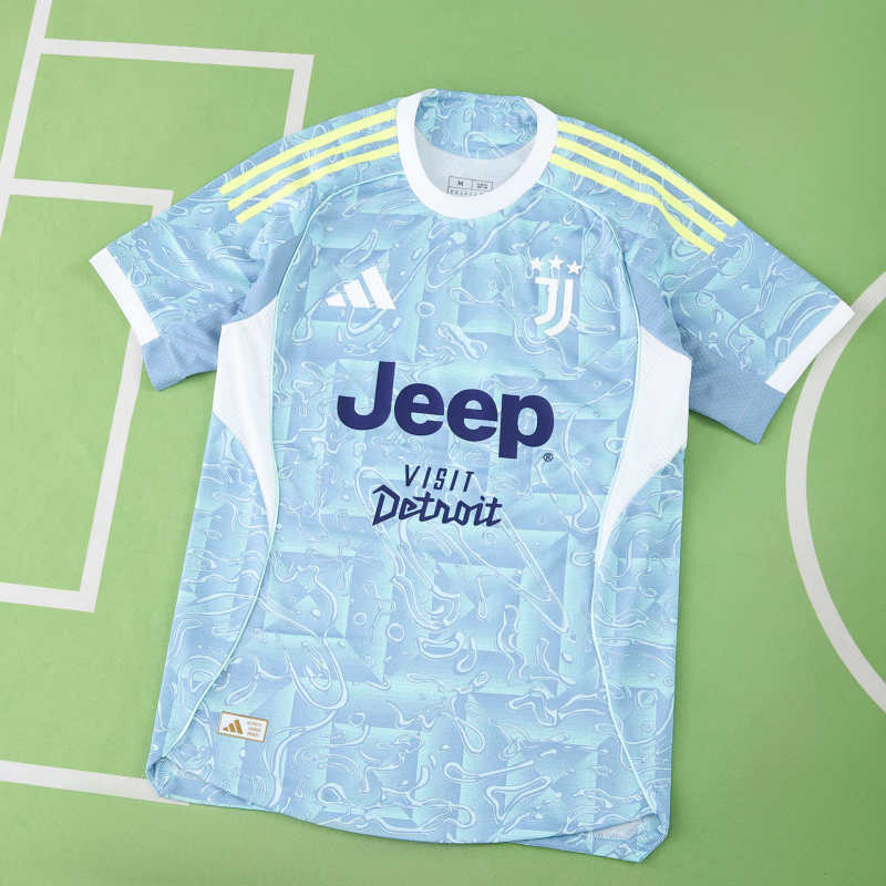2526 Juventus Away Player version