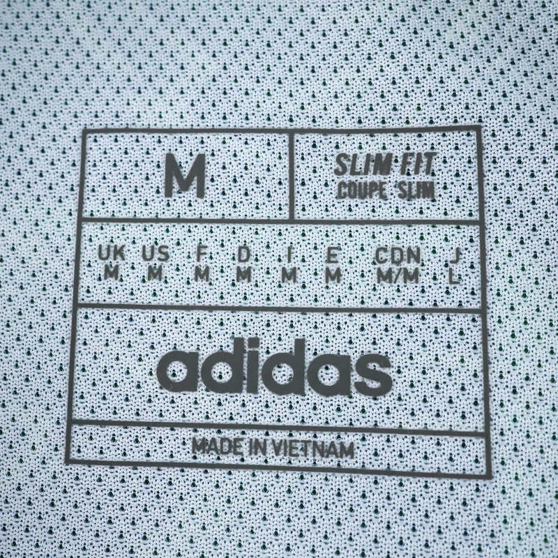 2526 Juventus Away Player version