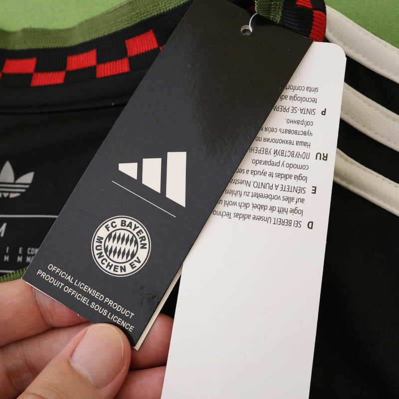 2526 Bayern München Third Fan version
