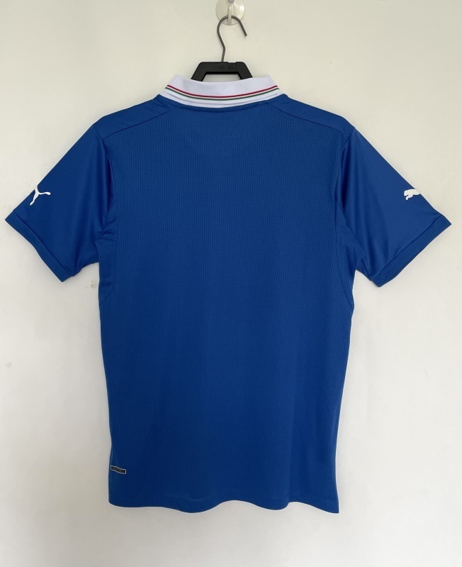 2012 Italy Home retro Fan version