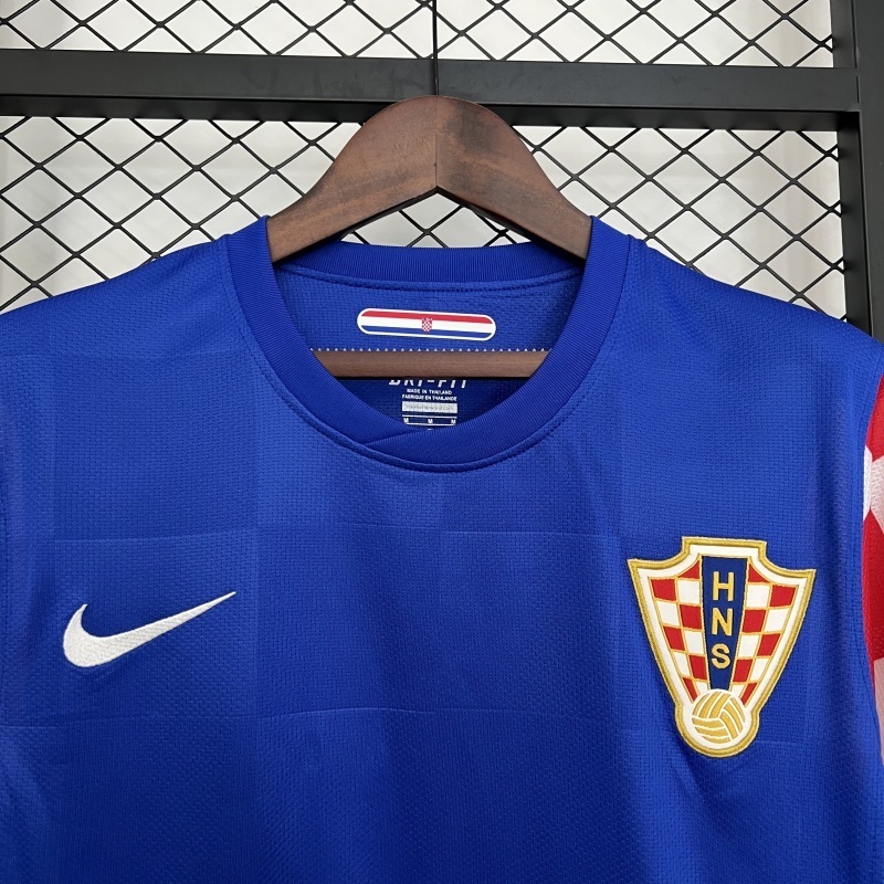 2010 Croatia Away retro Fan version