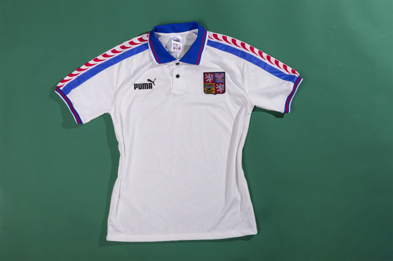 1996 Czech Republic Away retro Fan version
