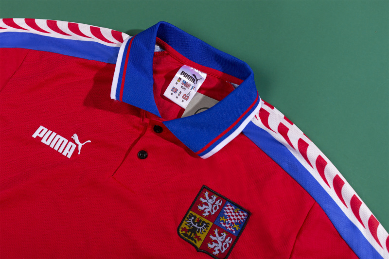 1996 Czech Republic Home retro Fan version