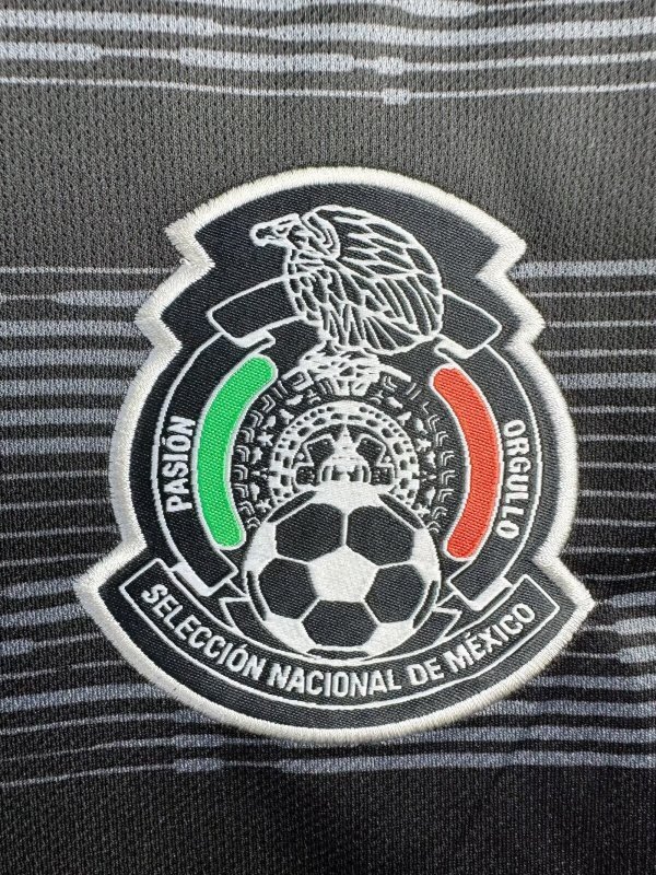 2019 Mexico Home Long sleeve retro Fan version