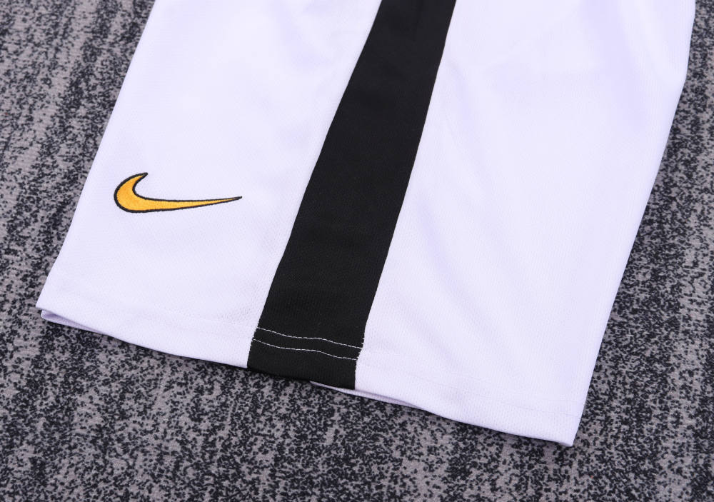 1415 Juventus Home retro Kids kit