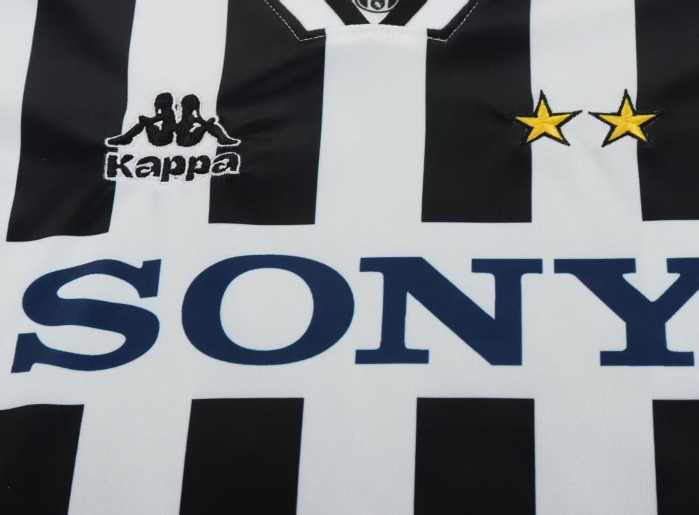 9597 Juventus Home retro Kids kit