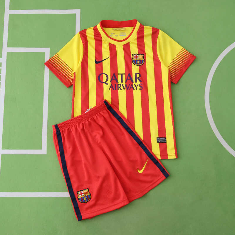 0506 Barcelona home retro Kids kit